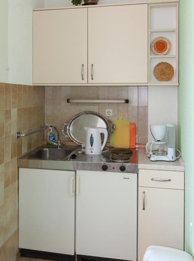 Apartments Milana Tucepi Bagian luar foto